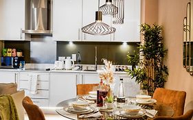 The Waterhouse Avenue By Kandara 5 Star City Home In Maidstone